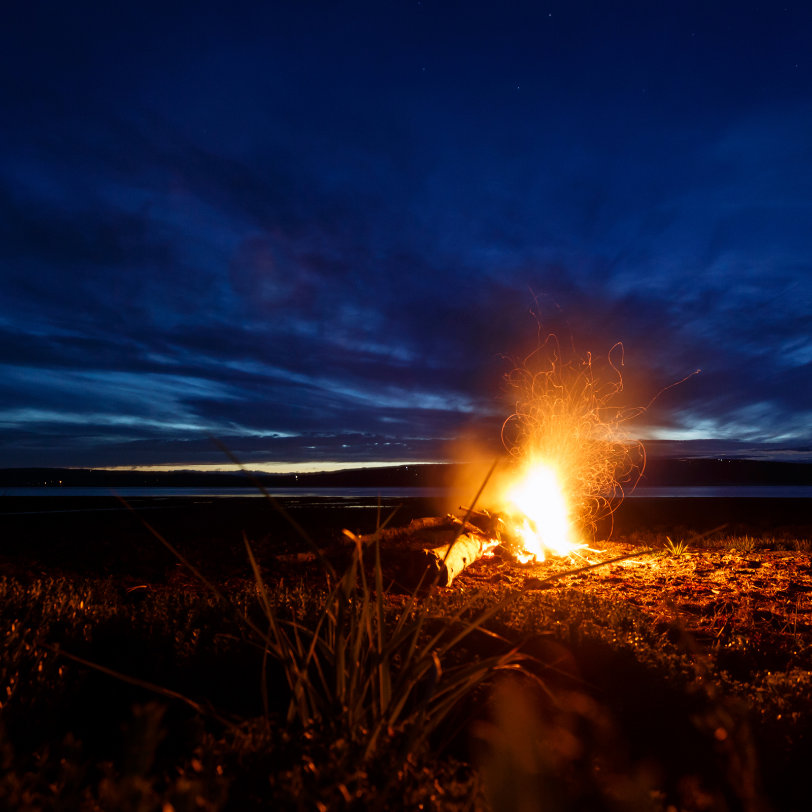 campfire_1600